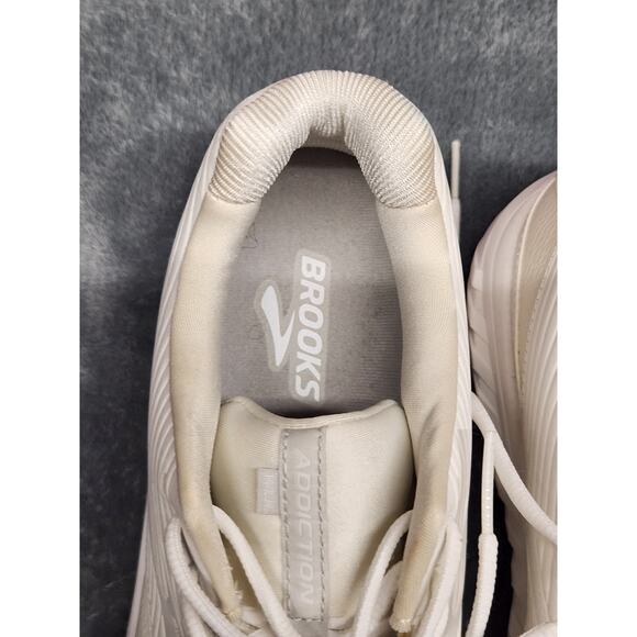 Brooks Walking Shoes Men’s 14 White Leather Comfort Support Sneakers